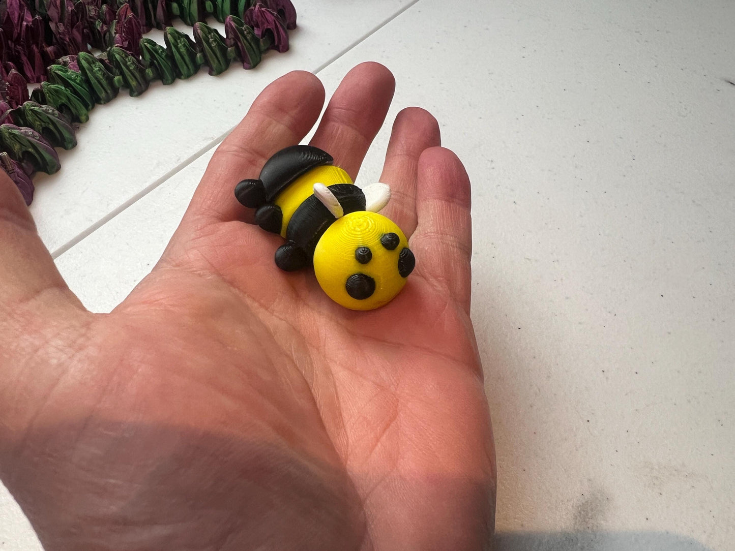 Cute Baby Bee Bumble Plastic Fidget Toy Articulated
