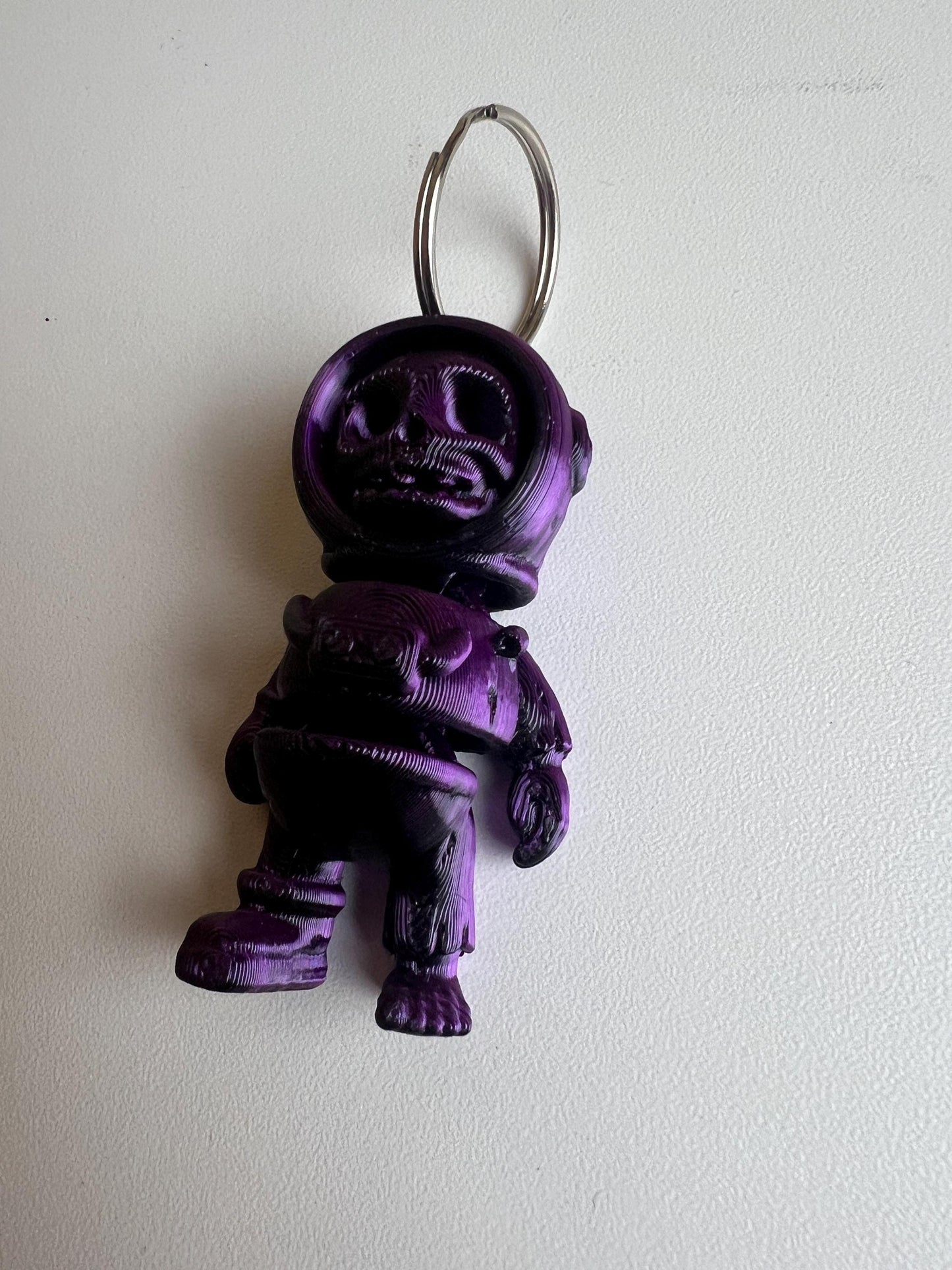 Fidget Toy Spaceman, Cute Articulated Moving Zombie, Plastic Light Space Keyring