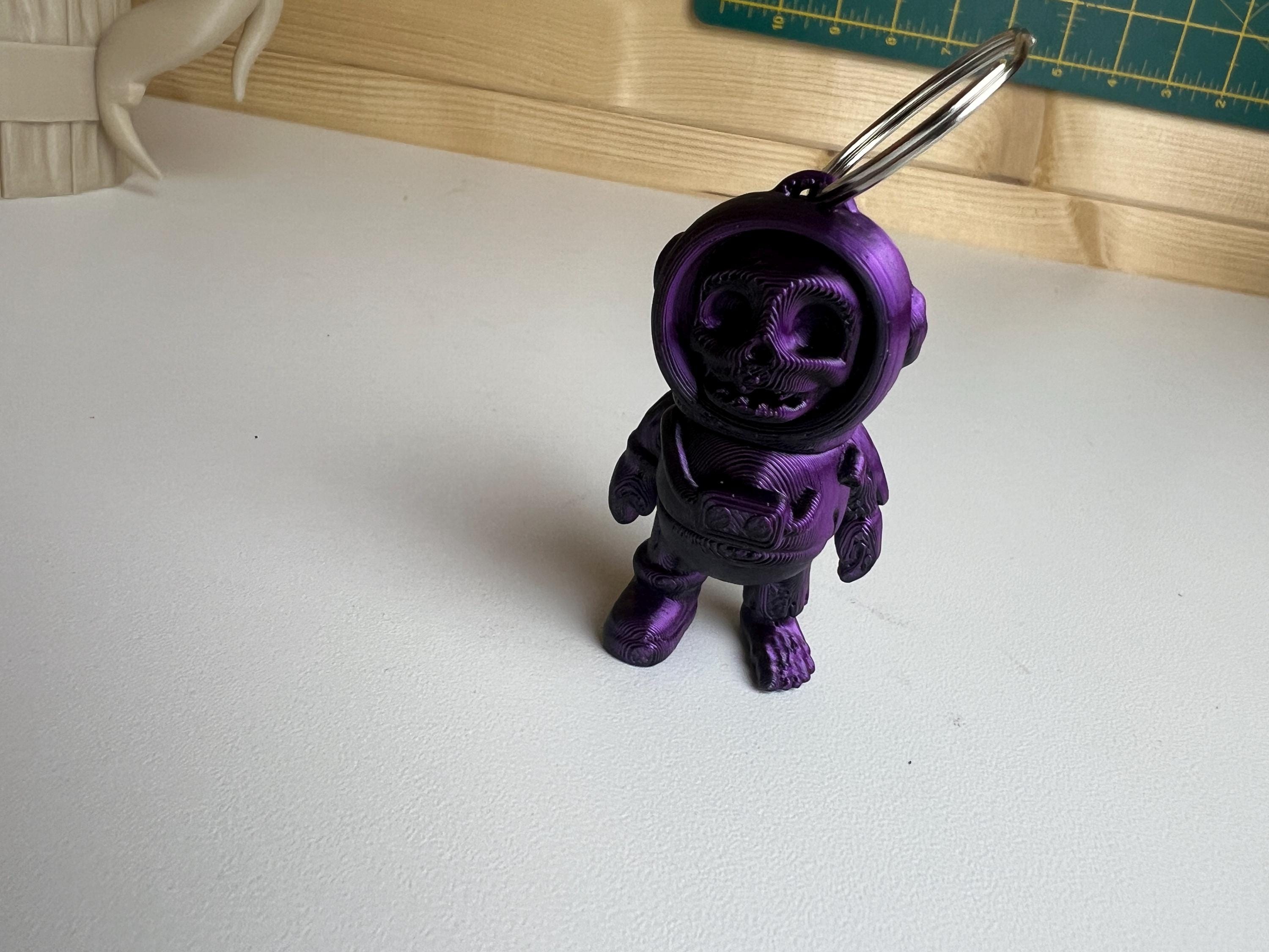 Fidget Toy Spaceman, Cute Articulated Moving Zombie, Plastic Light Space Keyring