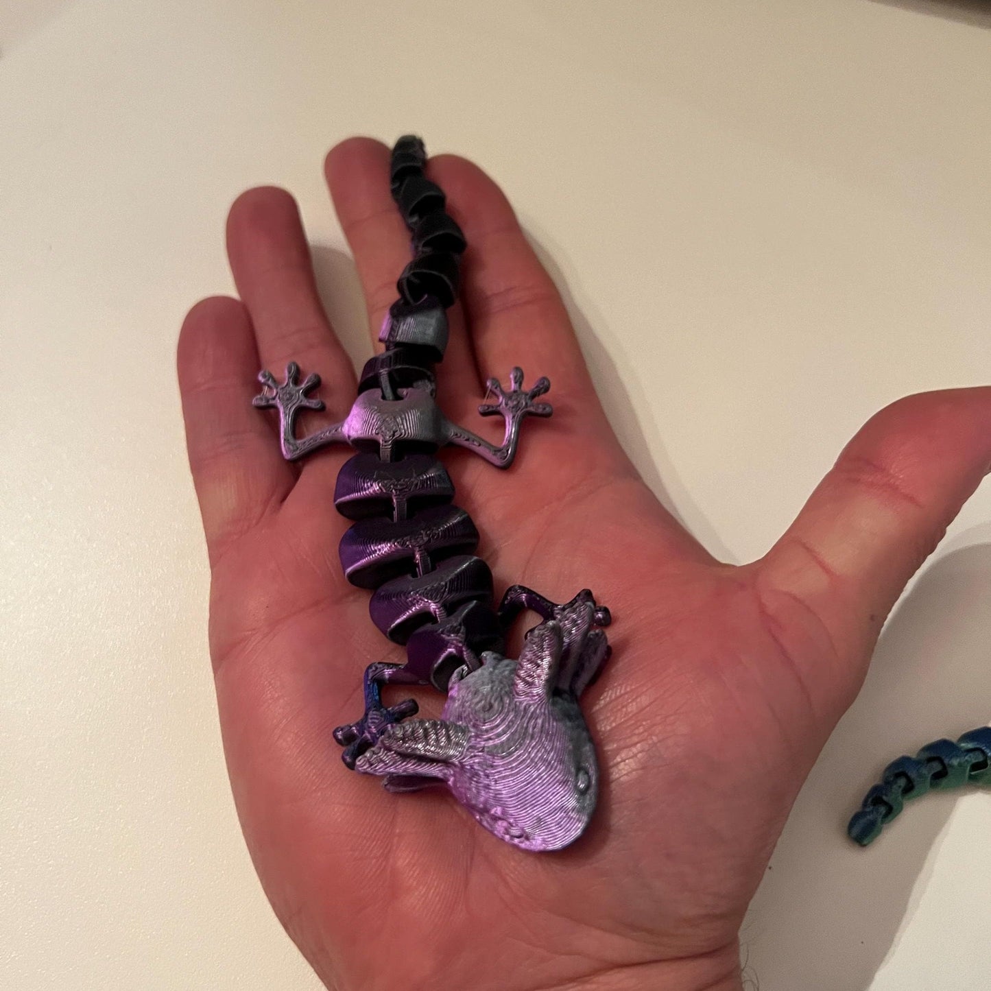 Cute Axolotl Moving Plastic Fidget Toy Articulated